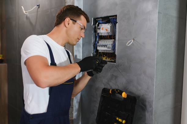 Best 24-Hour Electrician  in Elizabethtown, NC